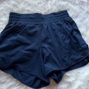 Lululemon hotty hot high rise 4inch